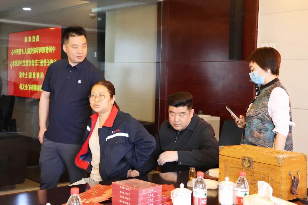 心系員工謀福利，情暖基層潤心田